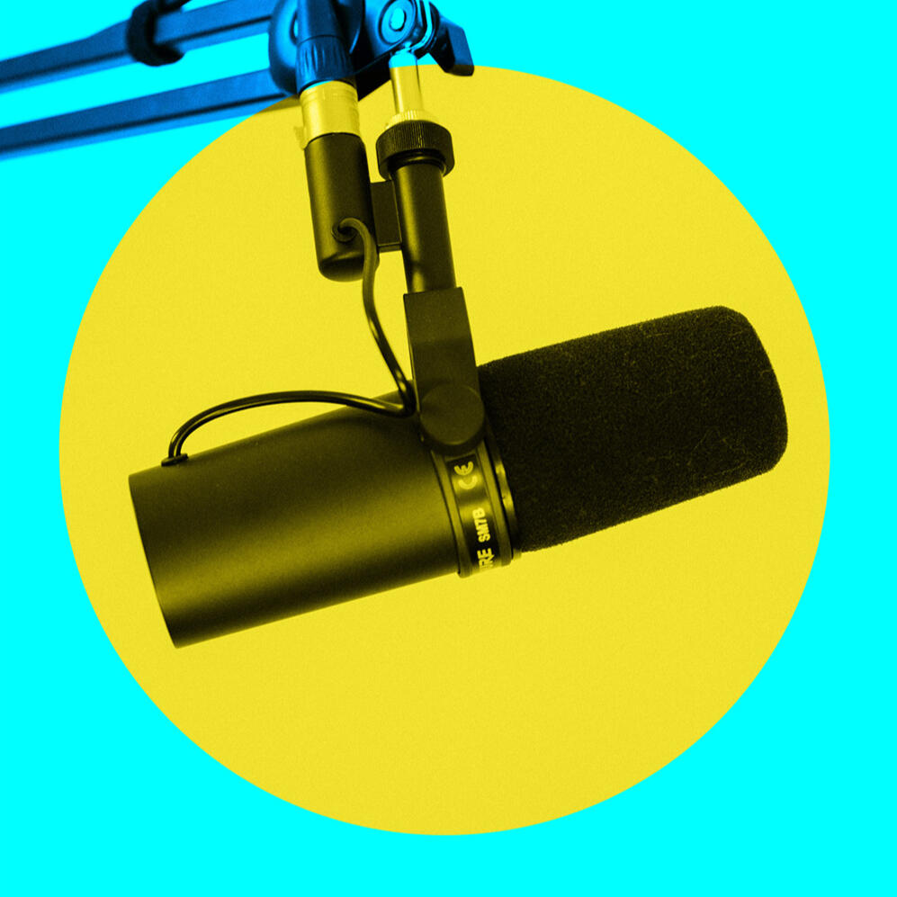 Microphone for voice recording